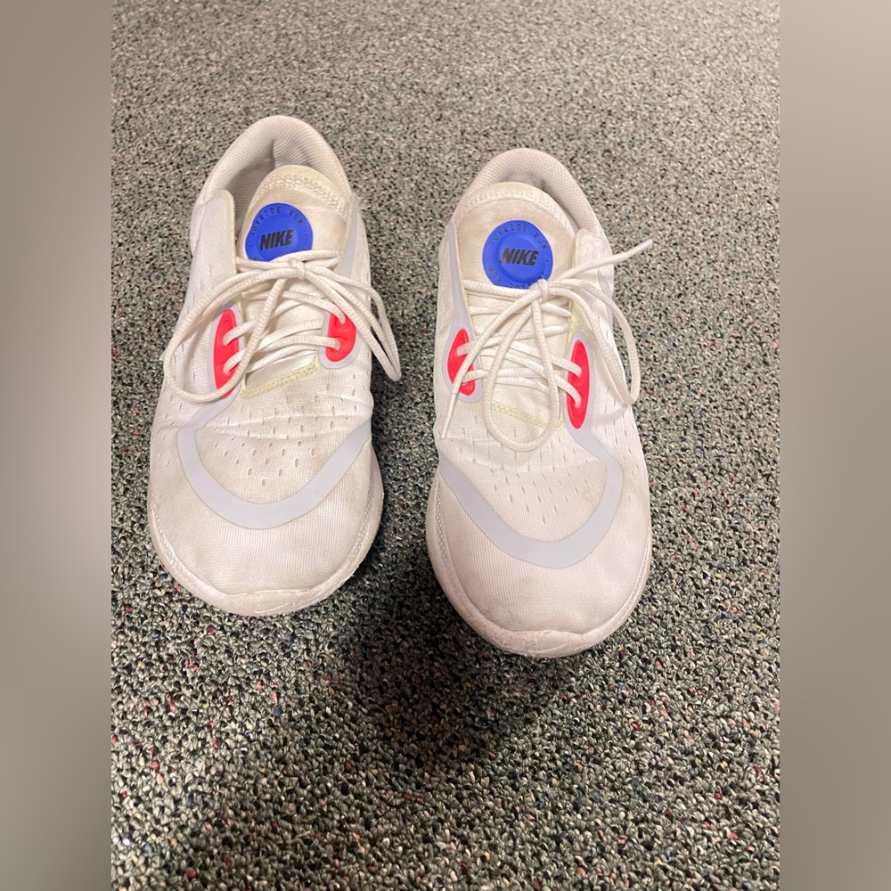 Nike Men White Sneakers with Orange and Blue Accents